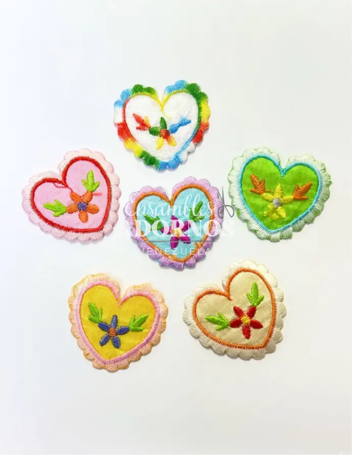 APLICACION CORAZON SURTIDO (PQT X 50 UND)