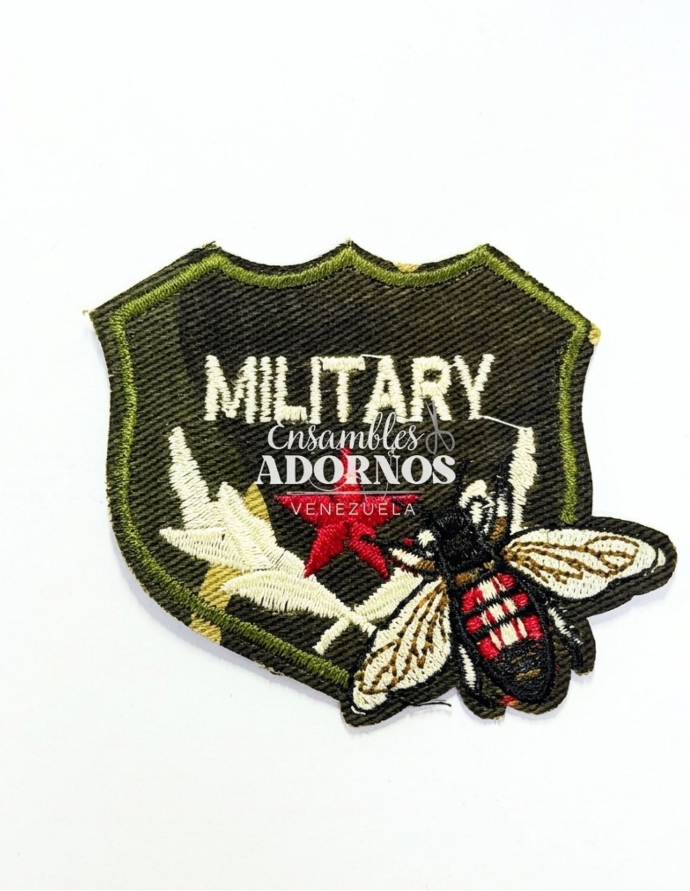 APLICACION PLANCHA MILITAR 6.5CM X 6CM (PQT X 20 UND)