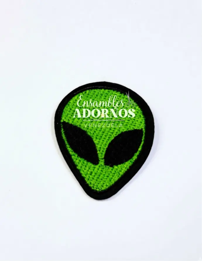 APLICACION CON PEGA ALIEN 4.4X5.4CM (PQT X 20 UND)