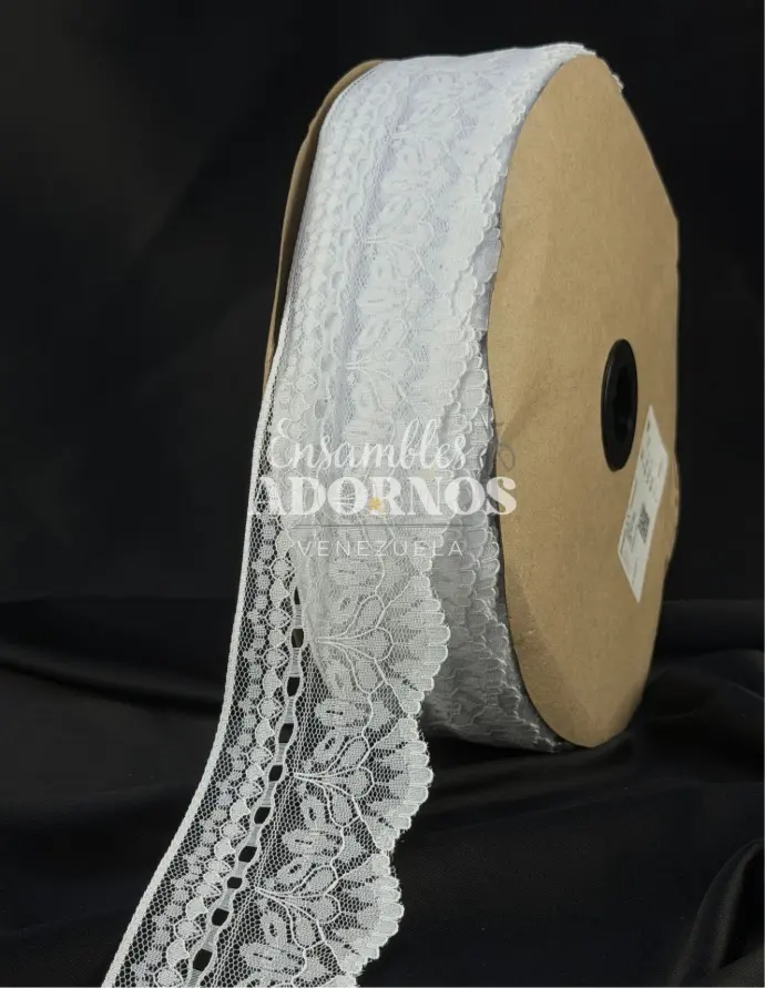 ENCAJE RIGIDO PASACINTAS ILUSIÓN 6CM (ROLLO X 100 MTS)