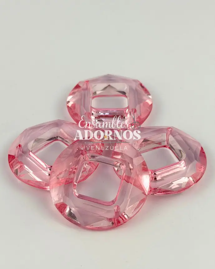 ACRILICO FIGURA 1.5CM X 3.7CM (PQT X 500GRS)