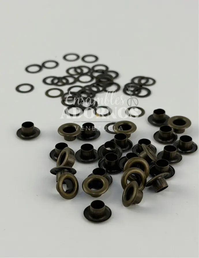 OJALETE LATON/BASE ACERO 10MM (PQT X 5000 UND)