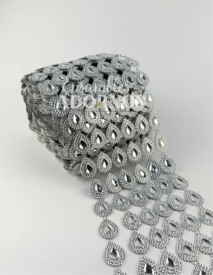 STRASS PLASTICO 6L (ROLLO X 10 YDS)