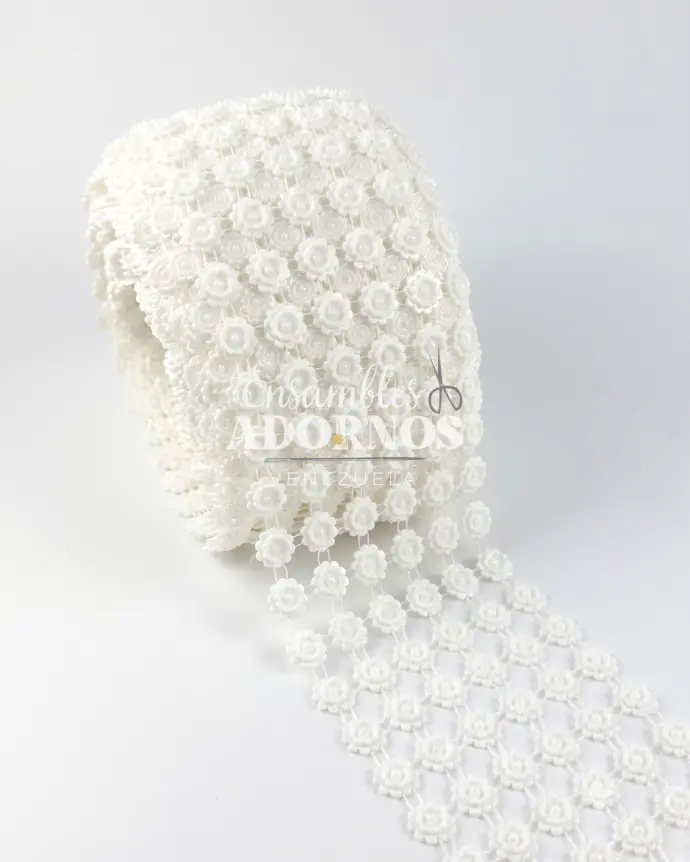STRASS PLASTICO 6L (ROLLO X 10 YDS)