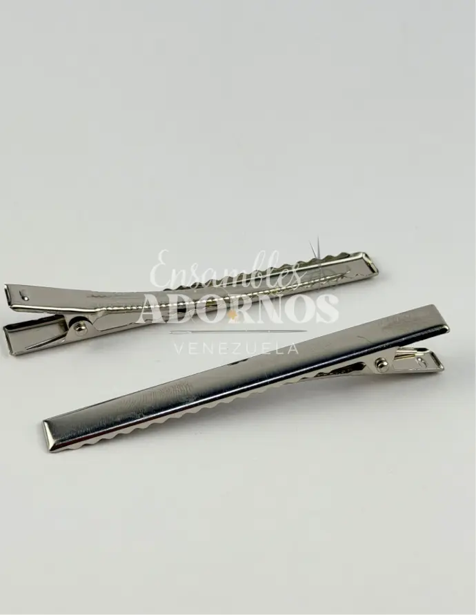 PINZA CAIMAN CUADRADA 7.5CM (PQT X 500UND)