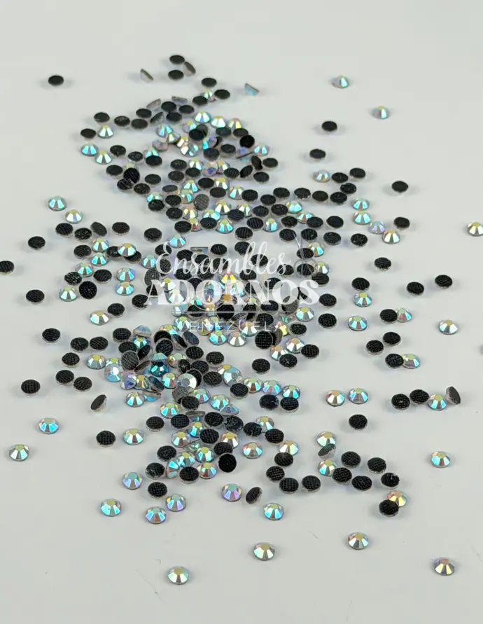 PIEDRA VIDRIO DMC 16SS 4MM (PQT X 200 GRUESAS 28800 UND)