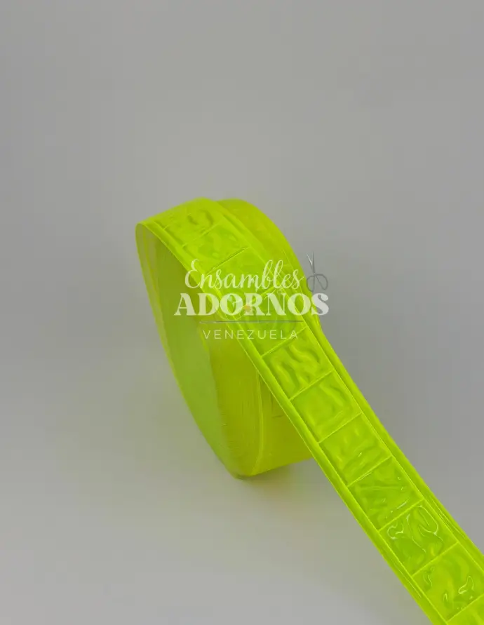 CINTA PLASTICA REFLECTIVA 3.8 CM (ROLLO X 50 MTS)