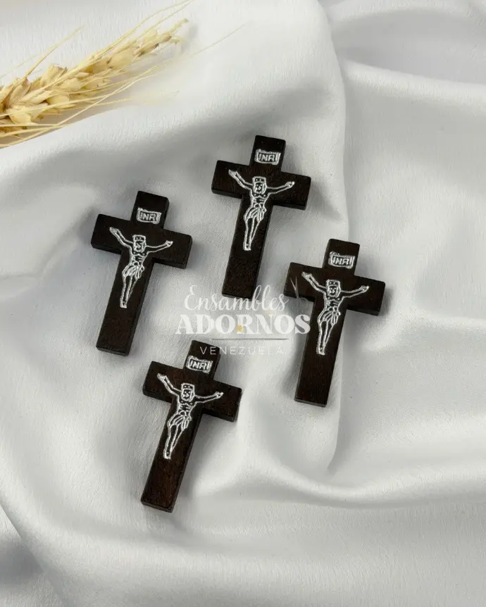 CRUZ DE MADERA 4.1X2.3CM (PQT X 100 UND)