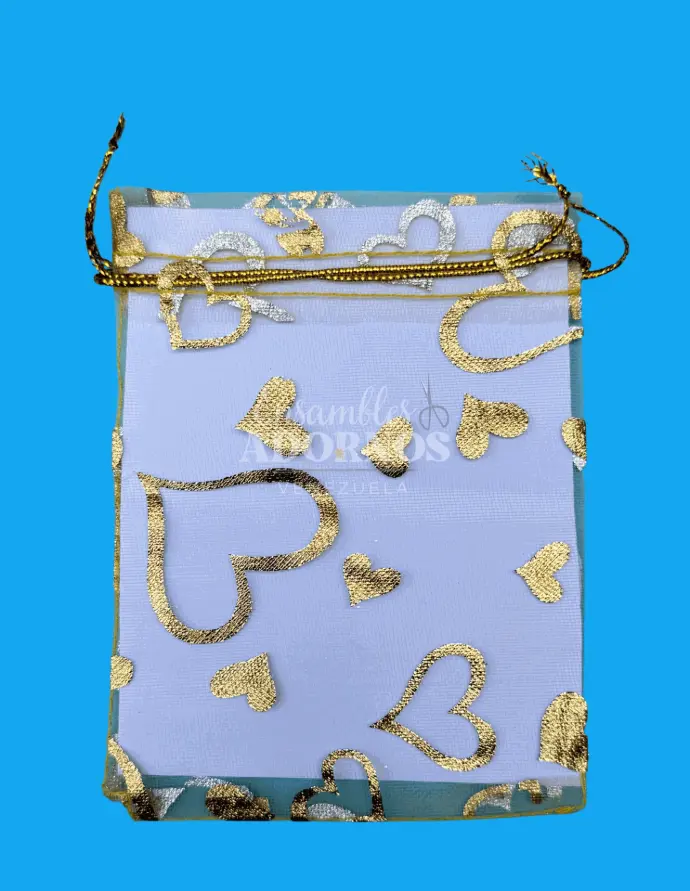 BOLSAS  ORGANZA DISEÑO CORAZÓN 9X12CM (MAZO X 10PQT / PQT X 12UND) 
