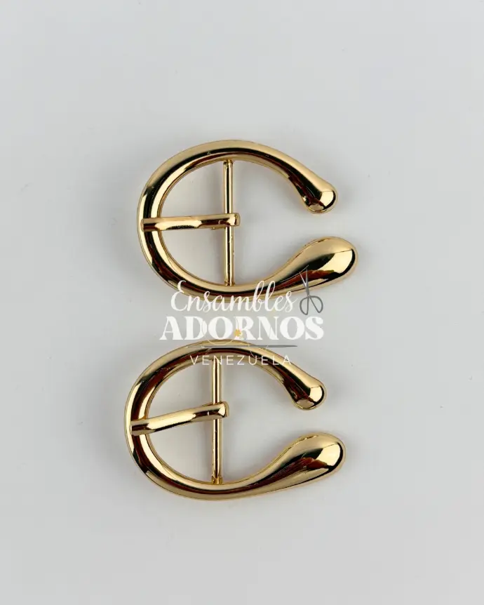 HEBILLA METALICA PARA CORREA 5.2X3.7CM (PQT X 10 UND)