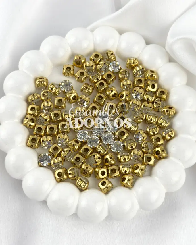 STRASS METALICO INDIVIDUAL 28SS (PQT X 1660 UND) 