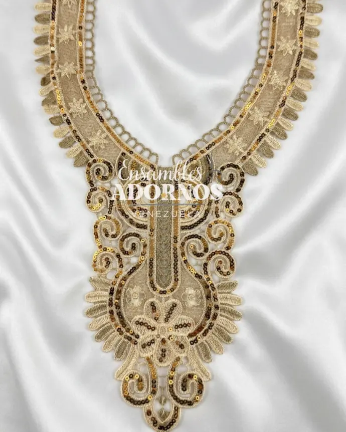 CUELLO LENTEJUELA 26.5X36.5CM (UNIDAD)