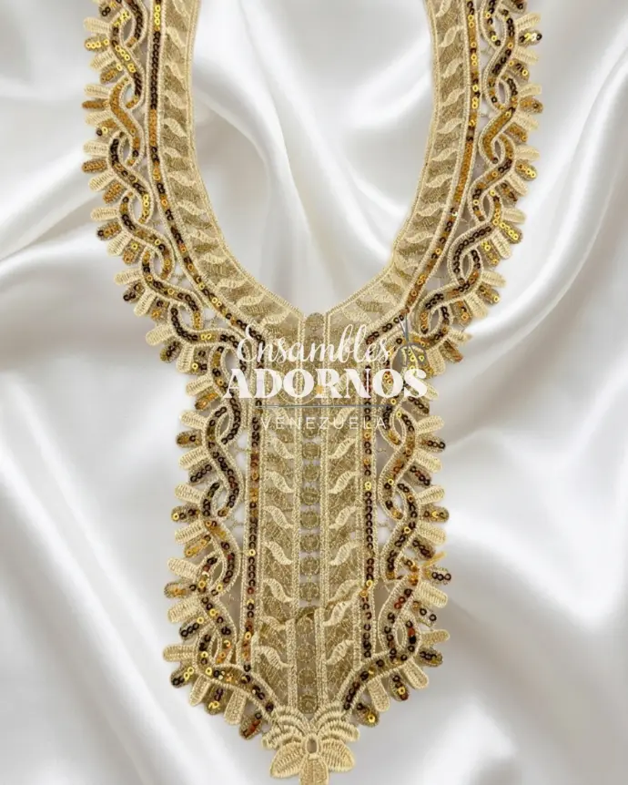 CUELLO LENTEJUELA 26X38CM (UNIDAD)