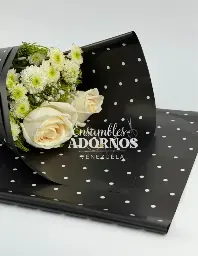 PAPEL COREANO PUNTOS PEQUEÑOS 58X58CM (PQT X 20 LAMINAS)