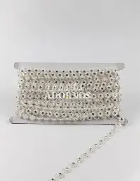 STRASS PLASTICO PERLADO 1.3CM (PZA X 10 YDS)