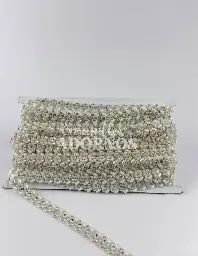 STRASS PLASTICO PERLADO 1.4CM (PZA X 10 YDS)